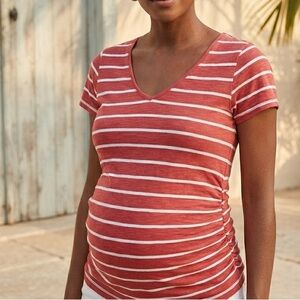 Liz Lange Red Maternity V-Neck Striped Short Sleeve Slouchy Top